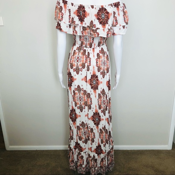 Beautiful Boho Printed Off Shoulder Maxi Dress with Flounced Ruffle Hem 6 - Picture 7 of 10